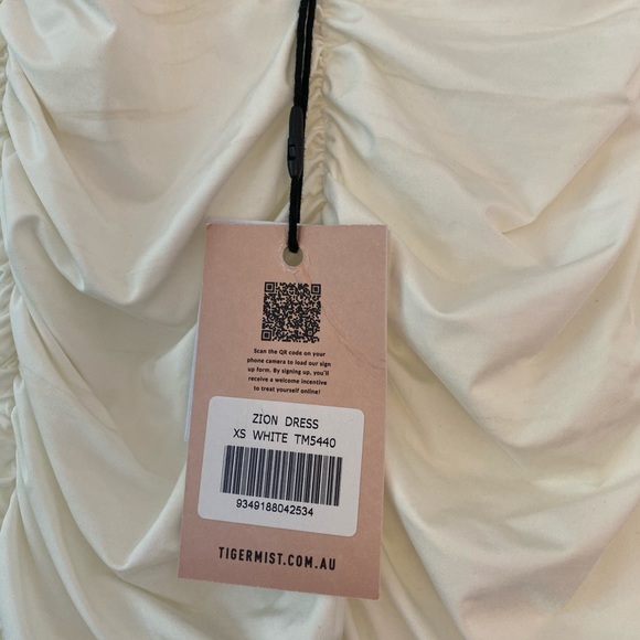 Tiger Mist White Mini 🤍 - Picture 5 of 5